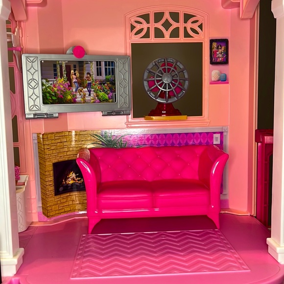 BARBIE DREAMHOUSE - Picture 6 of 10